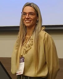 Kênia Carrijo